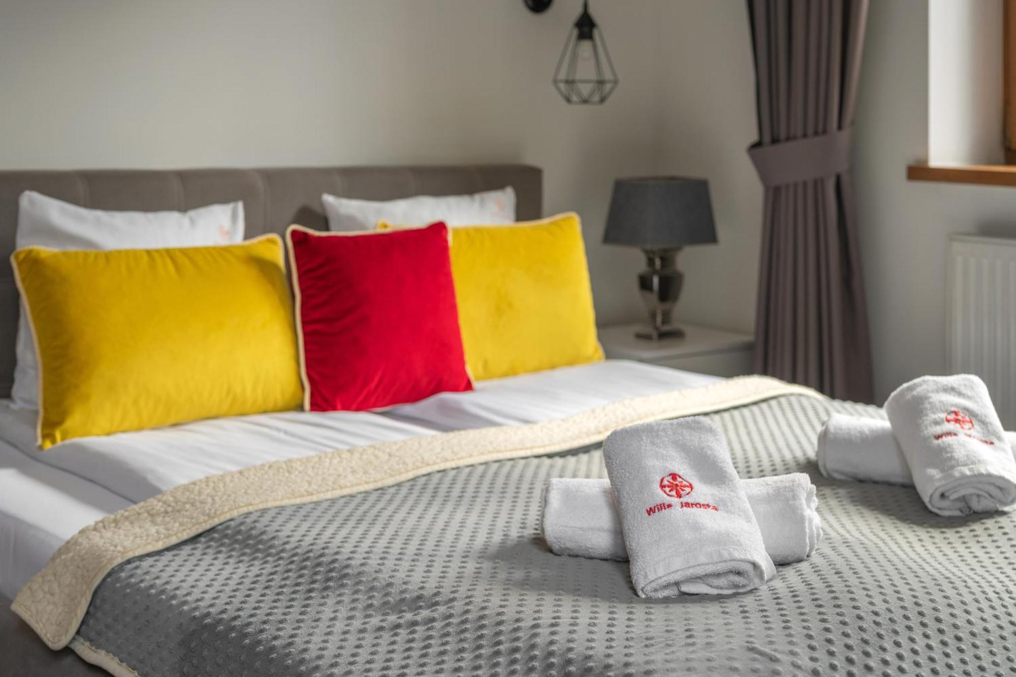 Jarosta & Spa, Ac -free Parking