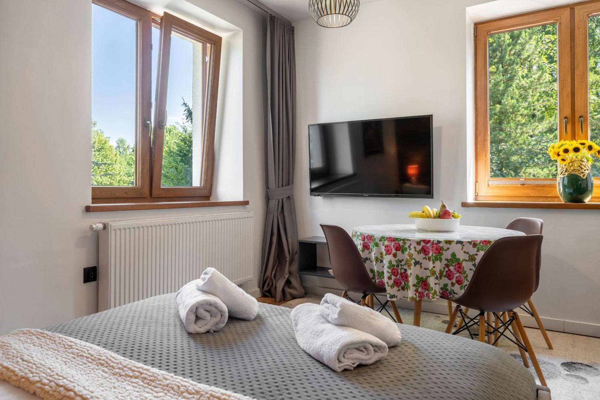 Aparthotel Jarosta & Spa, Ac -free Parking Zakopane